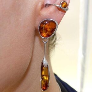 * SOLD* Tatjana Appelhans one earring cuff